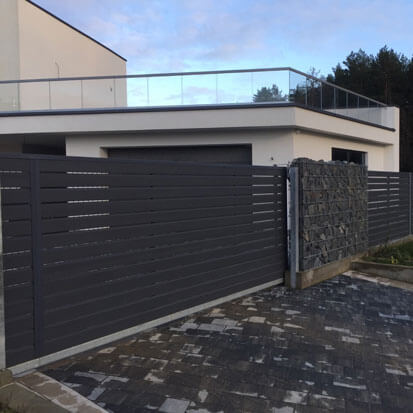 Фотография готовогопроекта по установке заборов