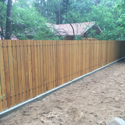 Фотография готовогопроекта по установке заборов