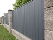 Матовый тип окрашивания забора